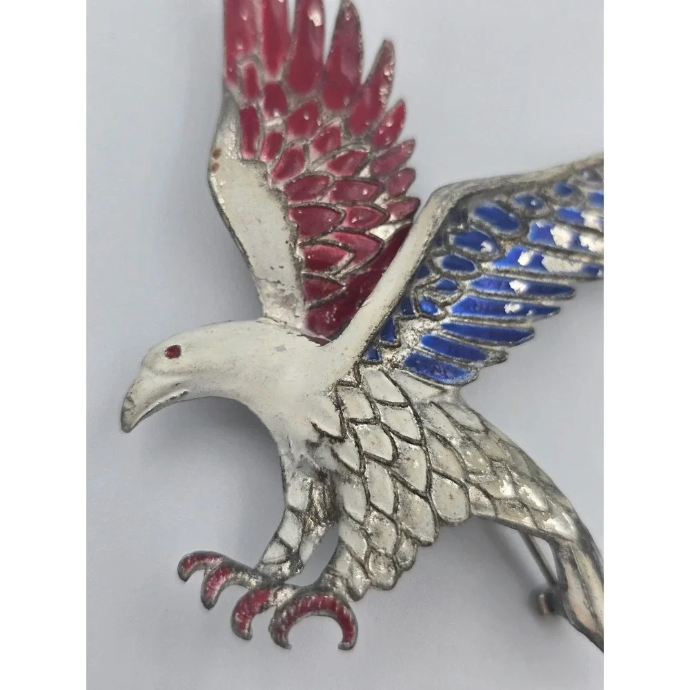 Vintage Patriotic WWII‎ Sweetheart Brooch Red White & Blue Eagle Figural Pot